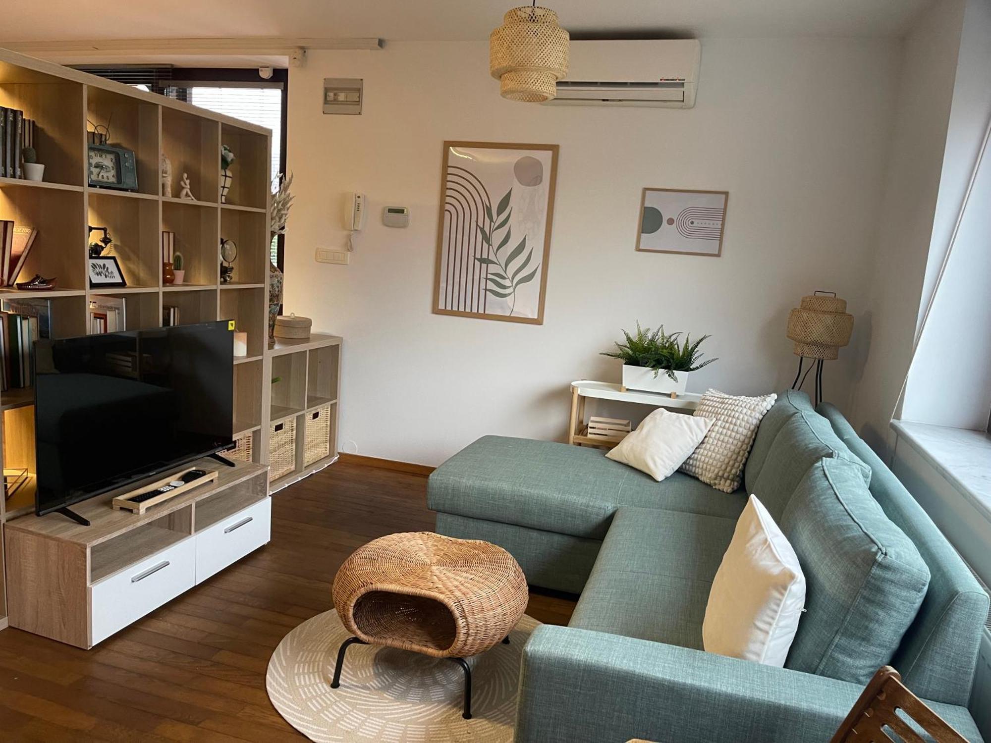 Spacious Cozy Apartment ลูบลิยานา ภายนอก รูปภาพ